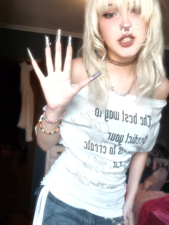@G0DYY_ ☆