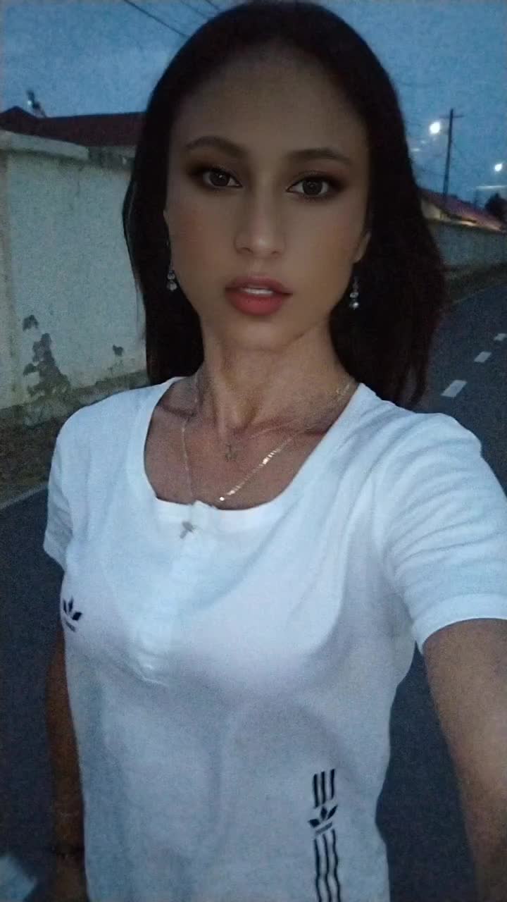 @bruneta_tha 🫶🔞🚭⚠️