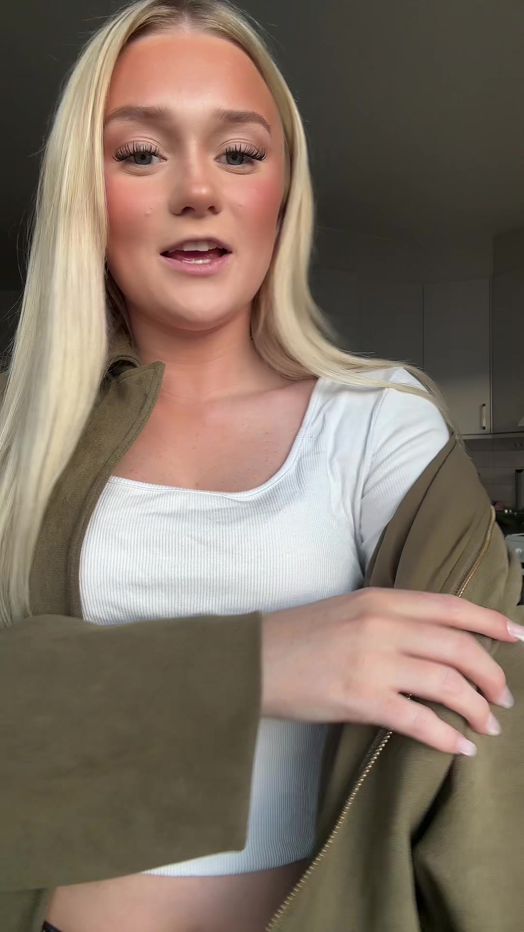 @LAYLAY💗