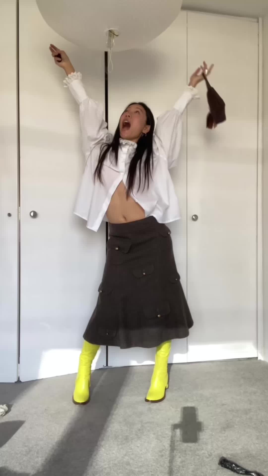 @2121_zizi