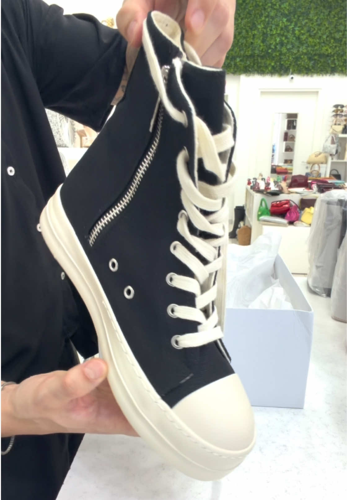 @VANIGLIA scarpe e borse