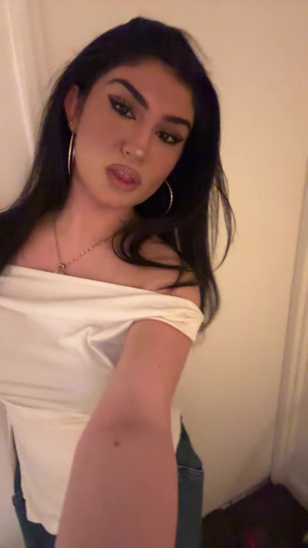 @lily