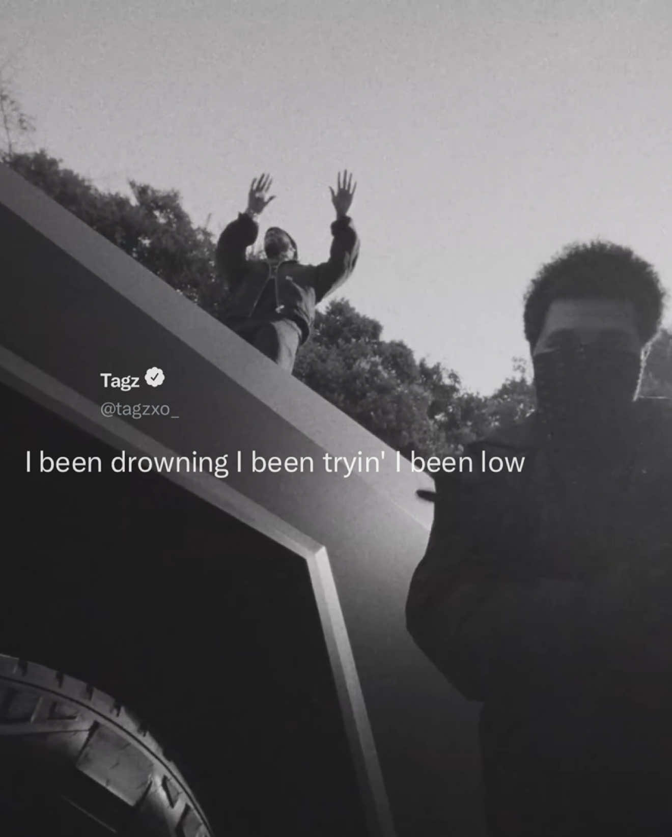 @Tagz