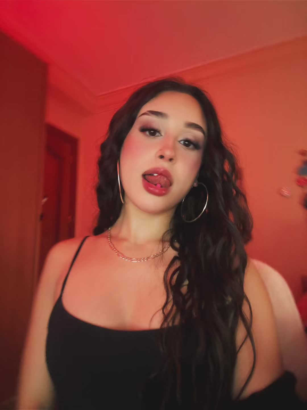 @valeria_🪬