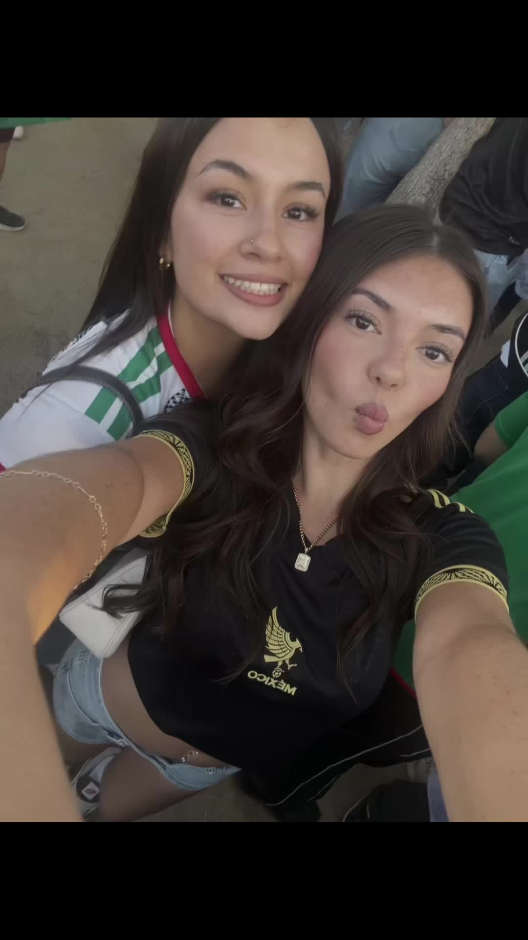 @champagnelianaa