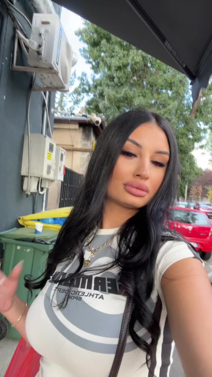 @Ioana👸🏽