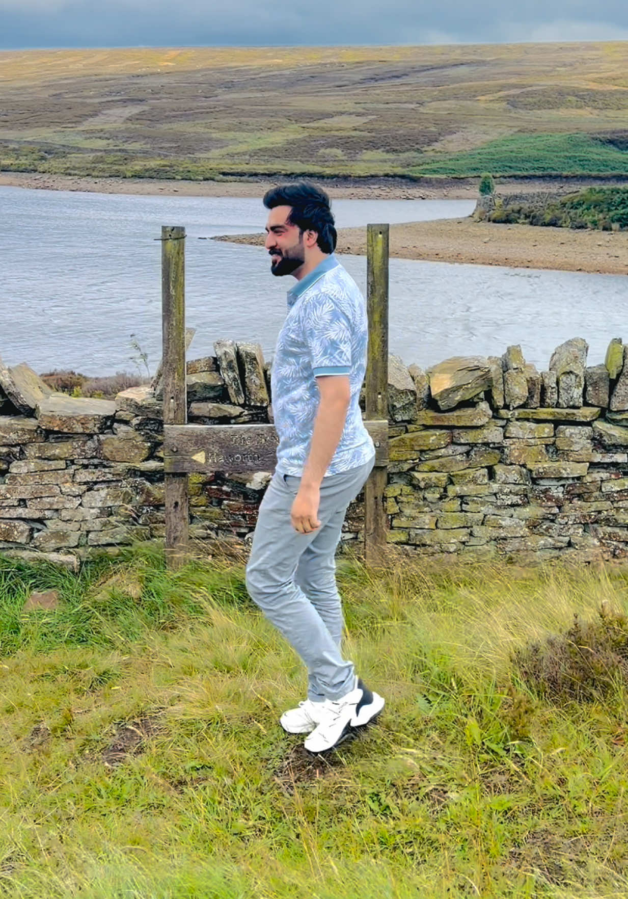 @Fawad Khan 🇬🇧