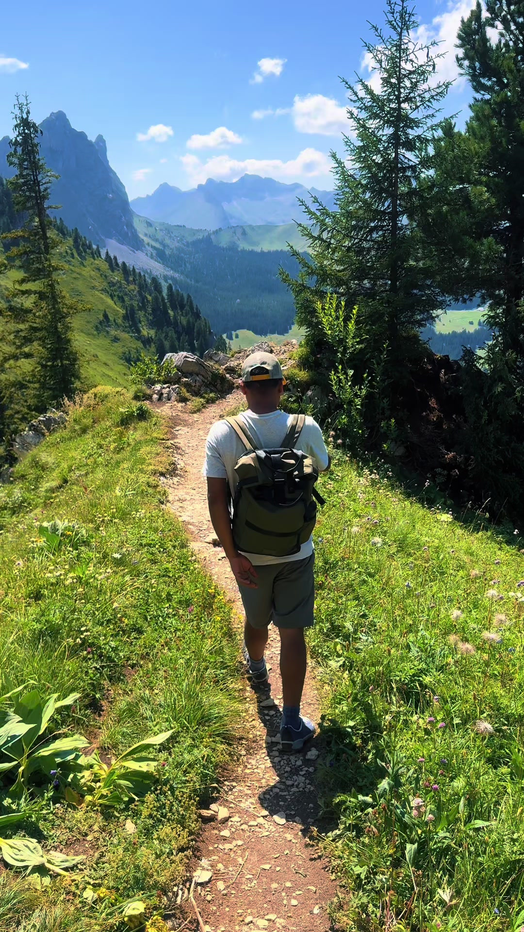 @TatuSwiss🇨🇭❤️🇳🇵