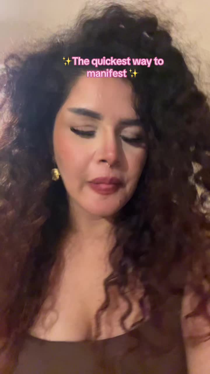@curlzandconsciousness 𓂀