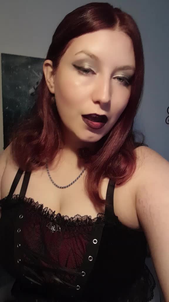 @❤️🖤HisGoth🖤❤️