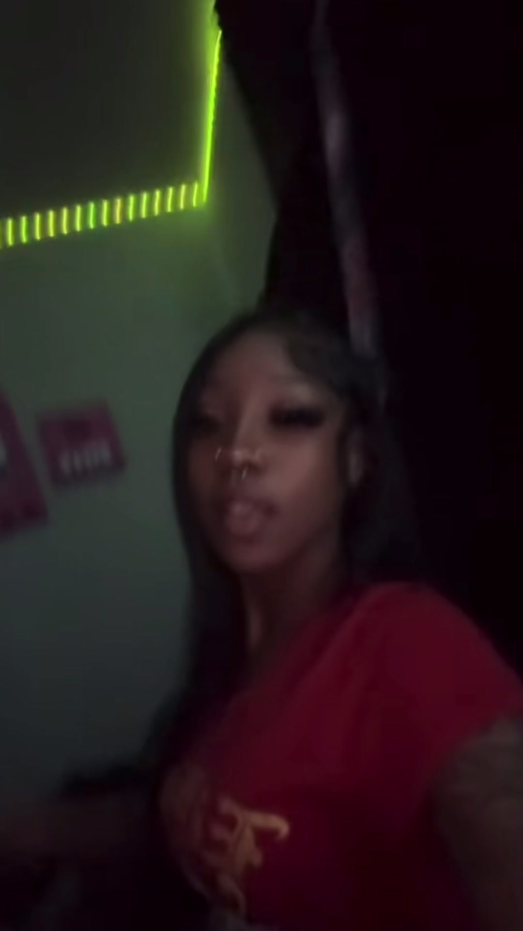 @1ofbitch🎀