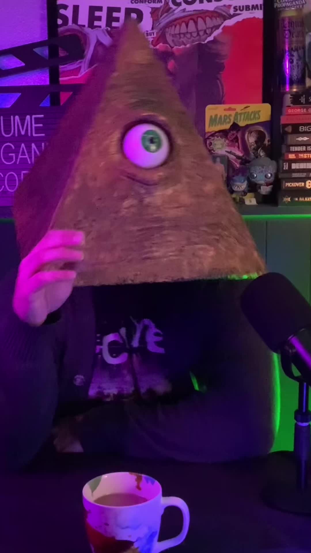 @consumepropagandaandcoffee