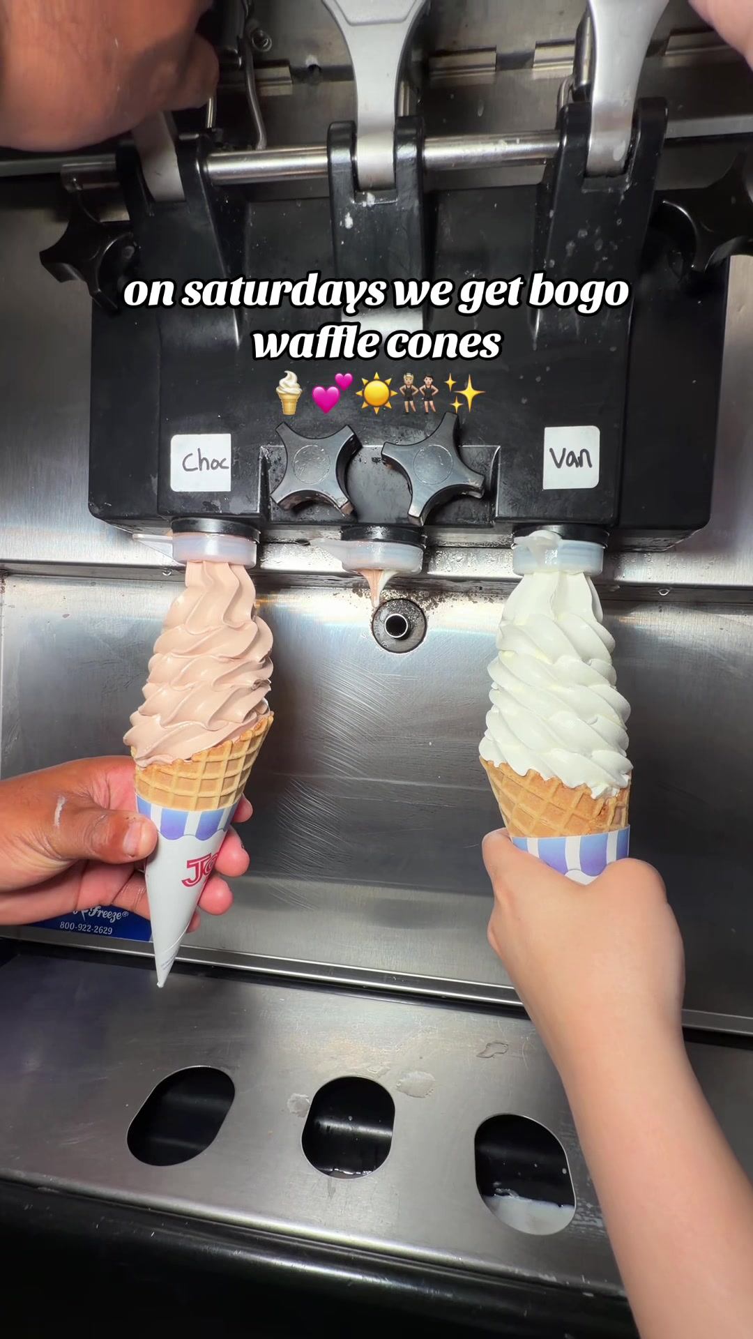 @Charlie&rsquo;s Ice Cream