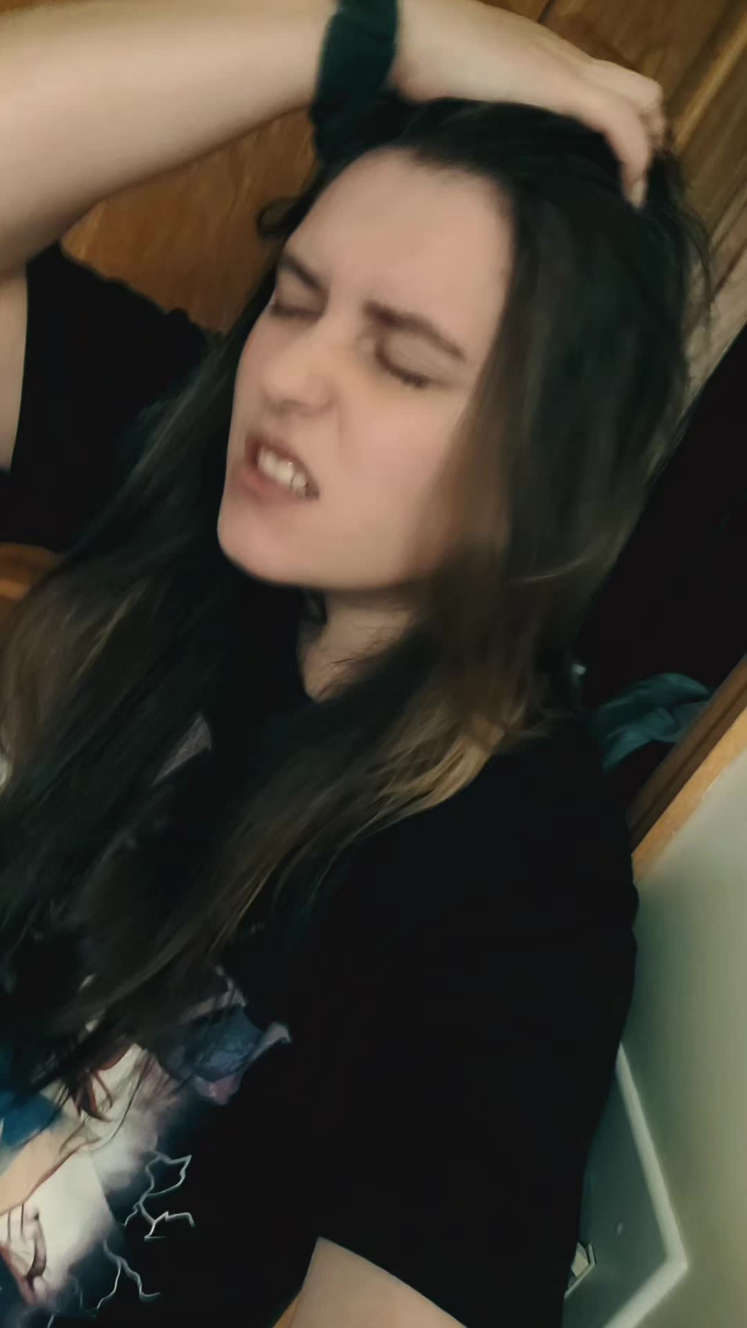 @~Niki~