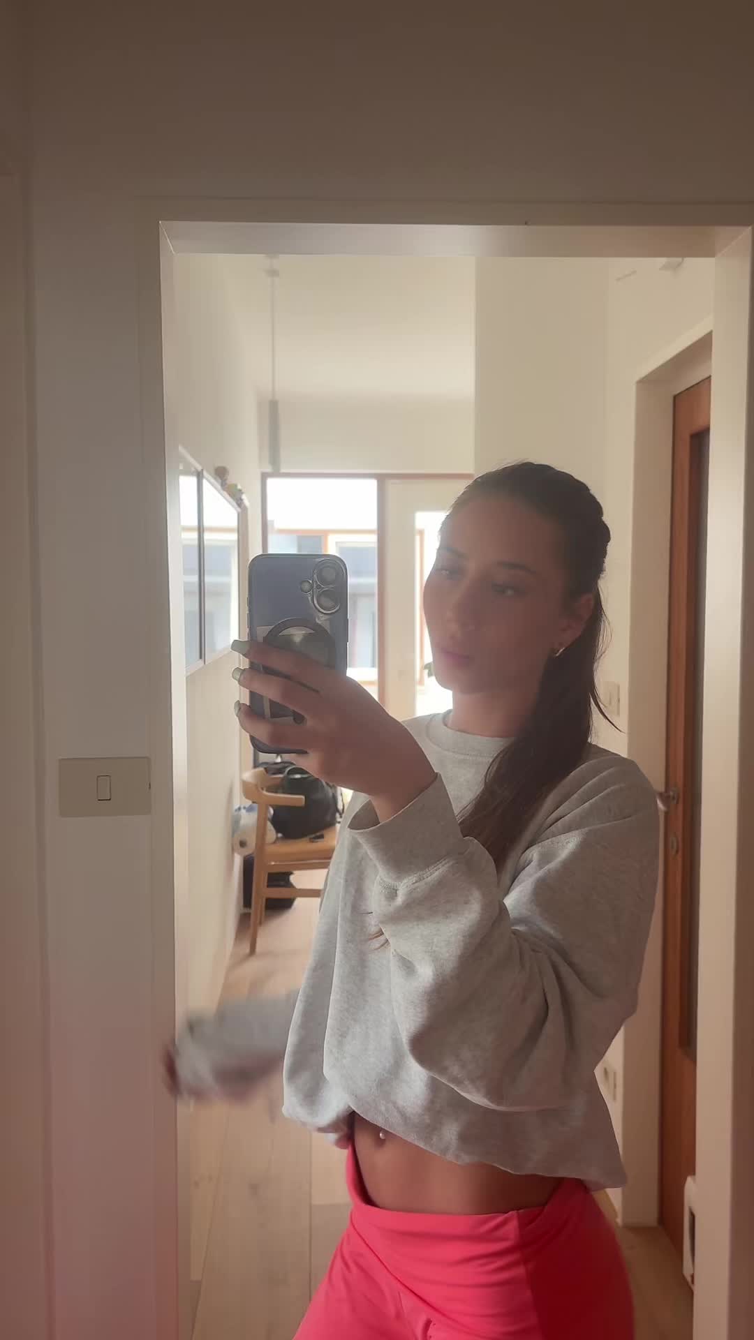 @t0va_gqt