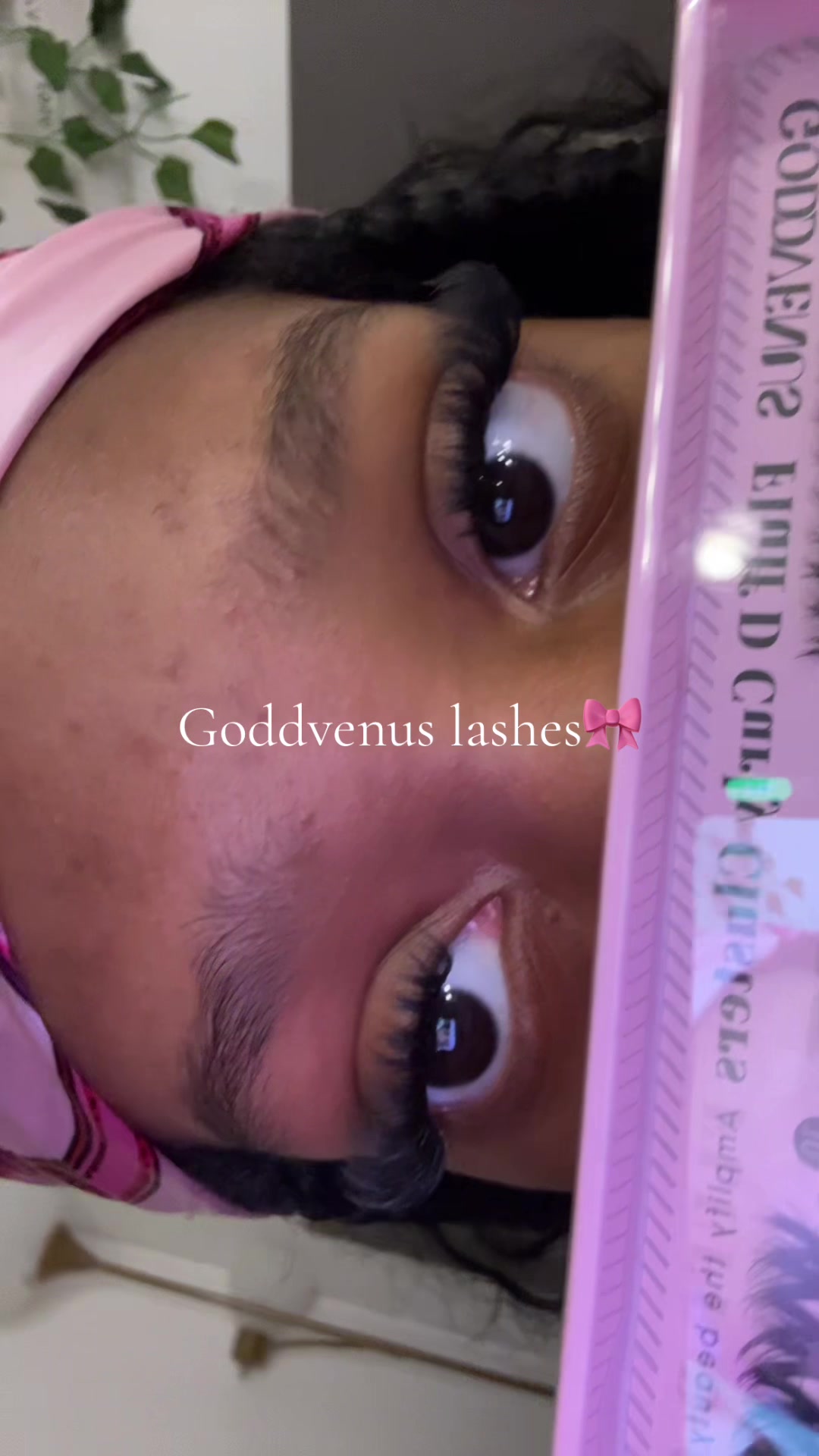 @𝐭𝐡𝐞 𝐪𝐮𝐞𝐞𝐧 🎀