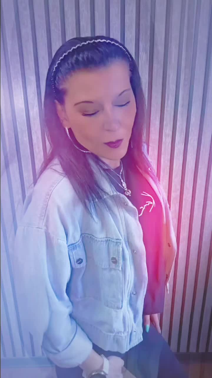 @🔥𝑳𝒊𝒕𝒕𝒍𝒆𝑪𝒓𝒂𝒛𝒚🔥