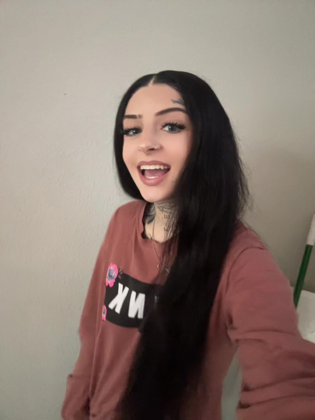 @Lilyrrrose