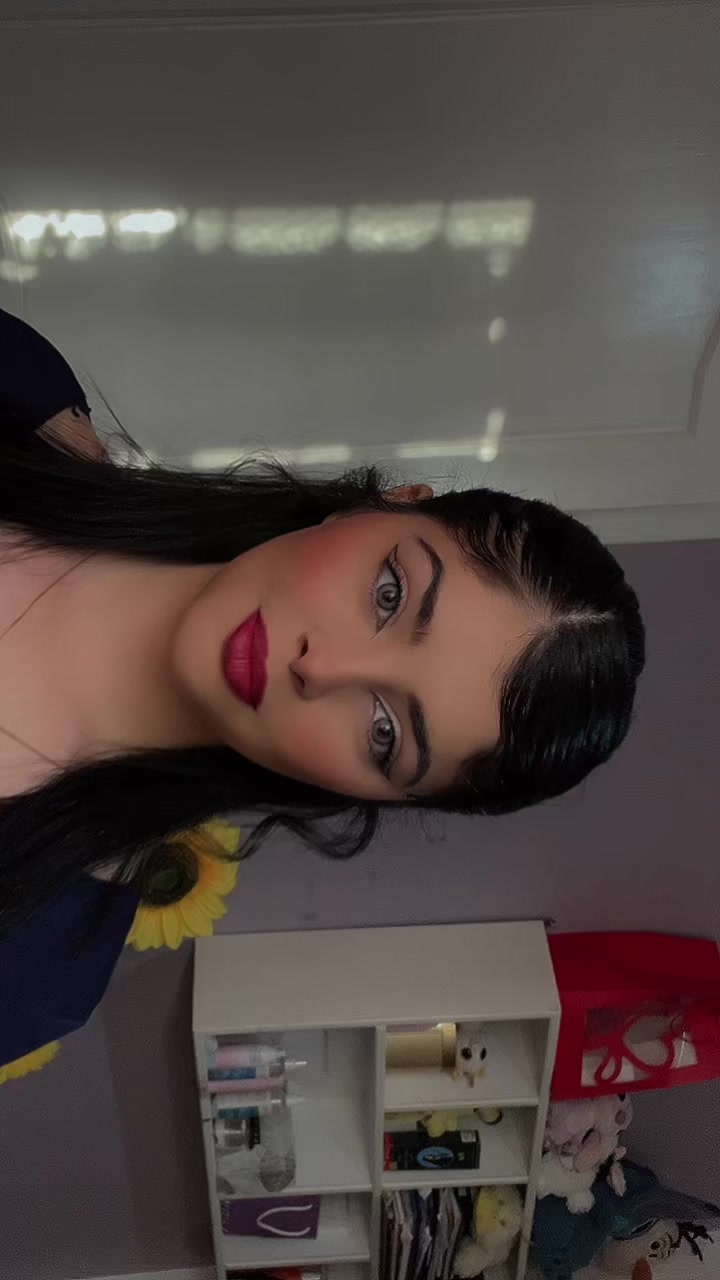 @eya_is