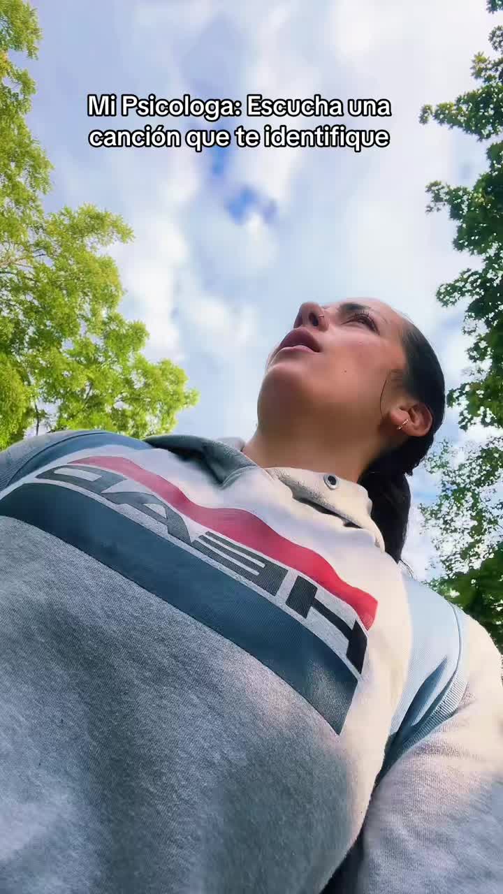 @Paola_londonoo
