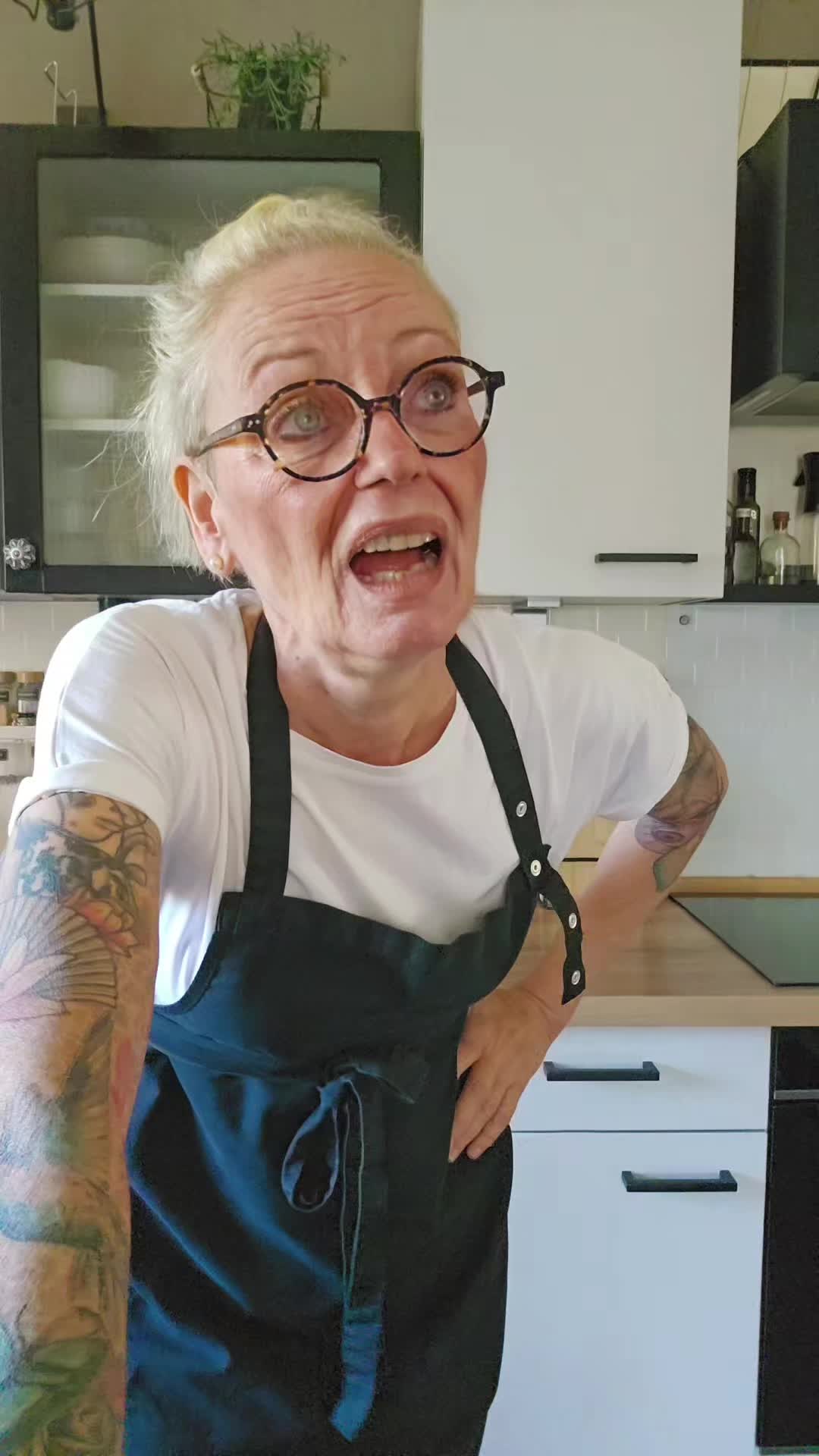 @tina