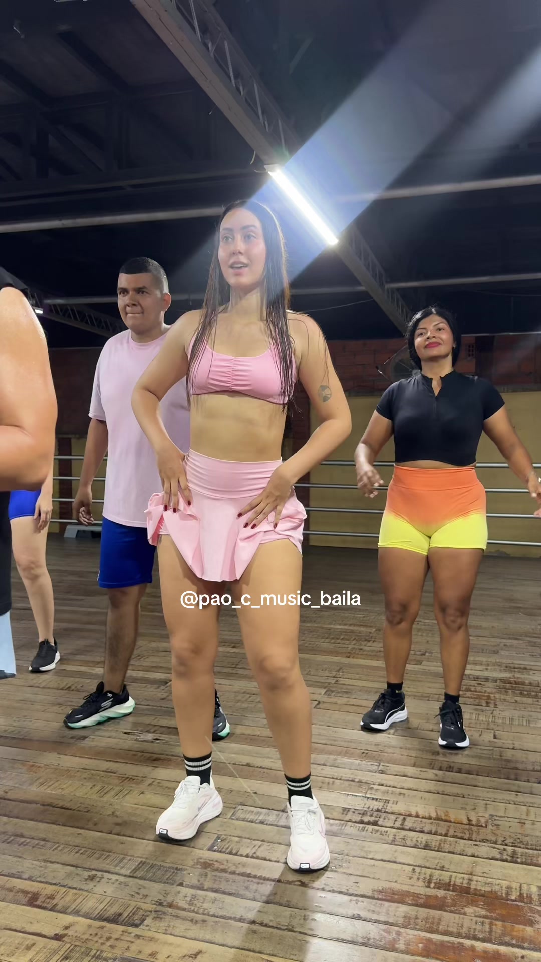 @pao_c_music_baila