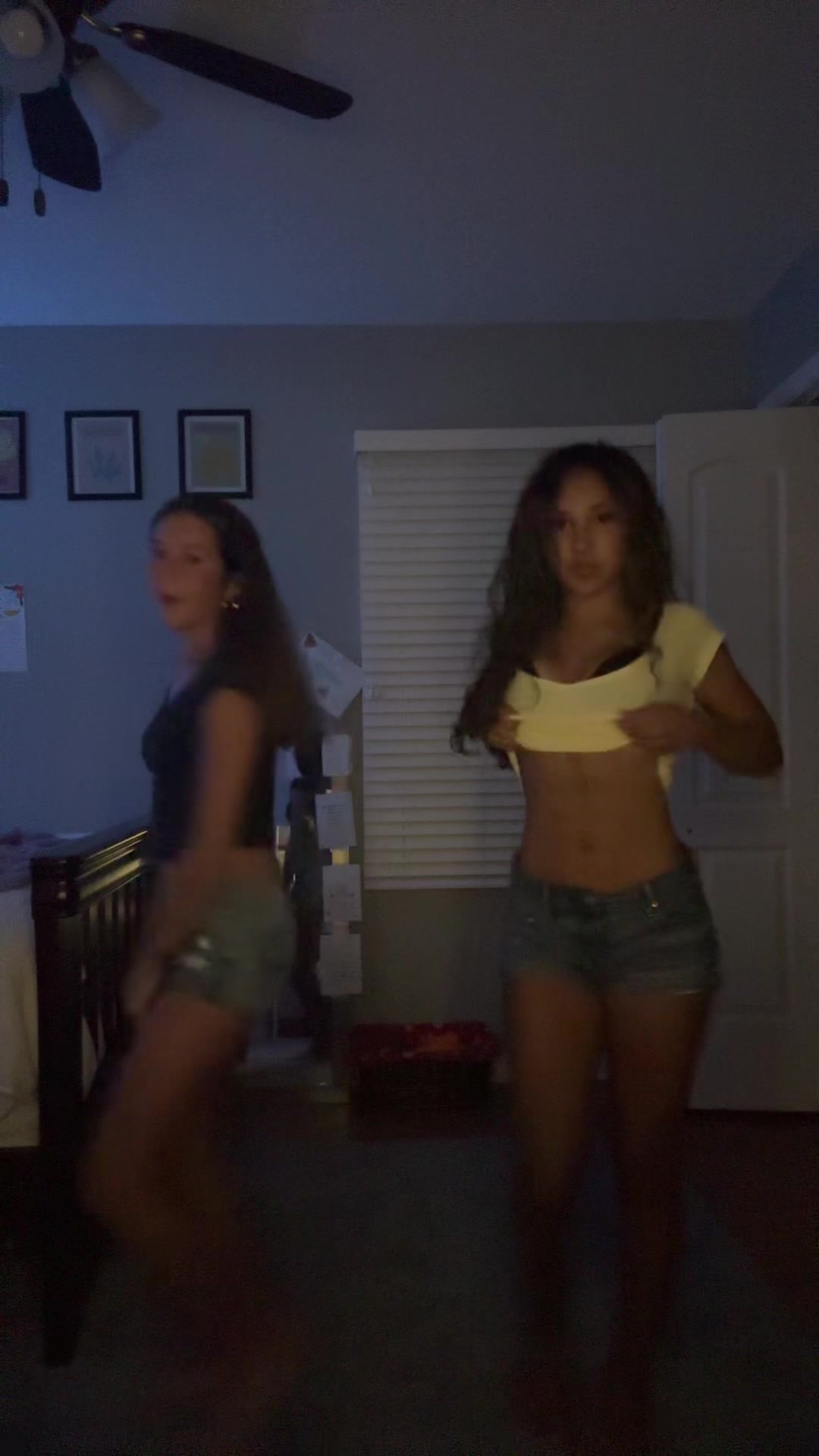 @whitetoesandwgitehoes