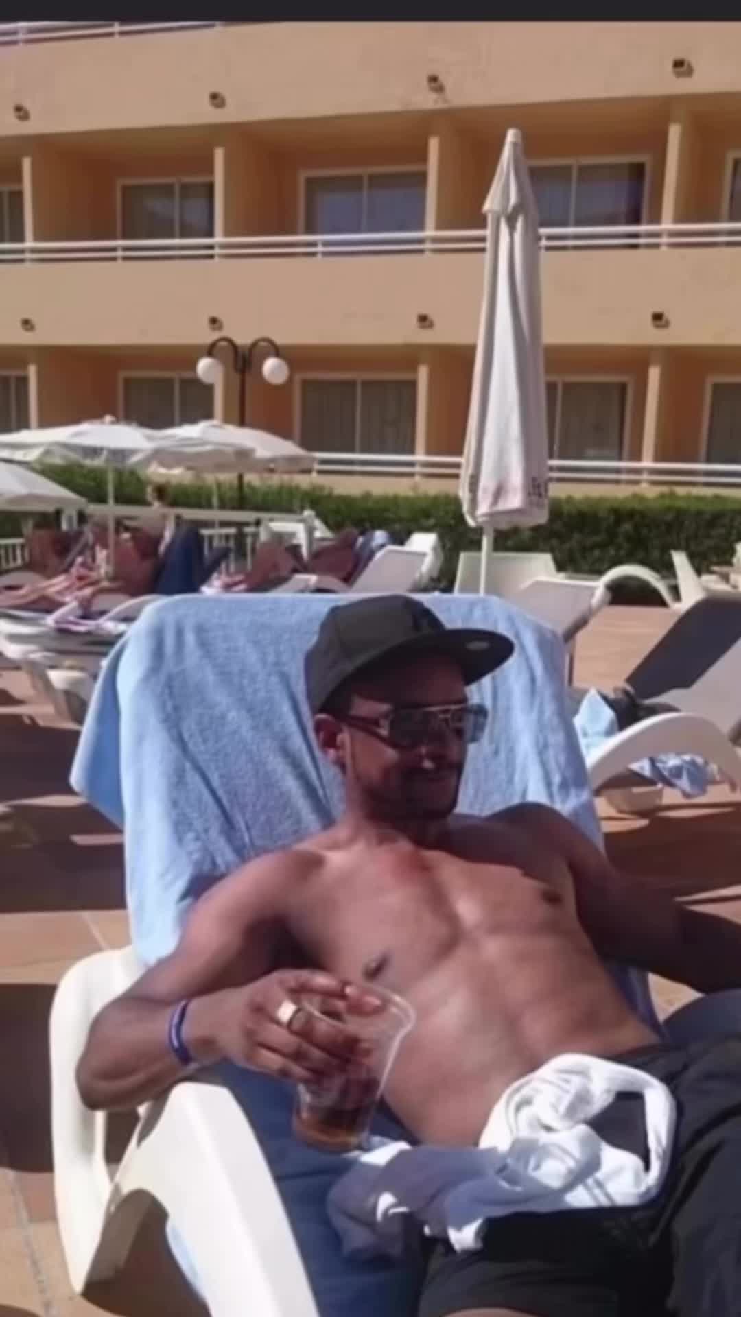 @aaronlauder