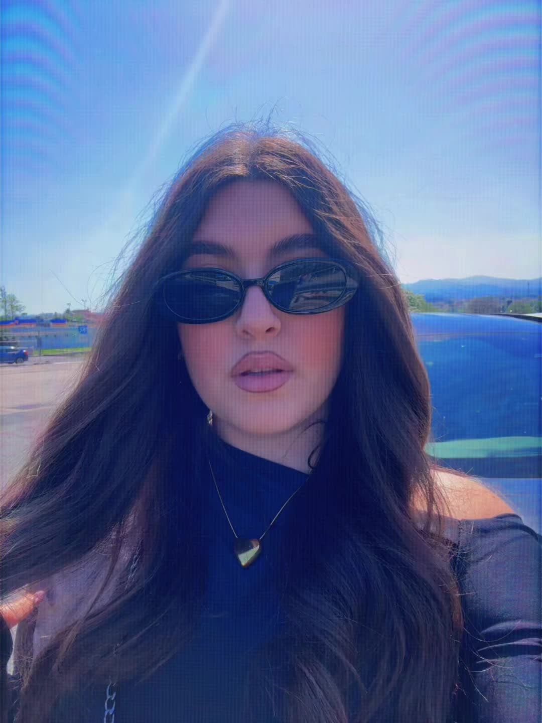 @𝐸 𝐿 𝐸 𝒩 𝒜 👸🏻