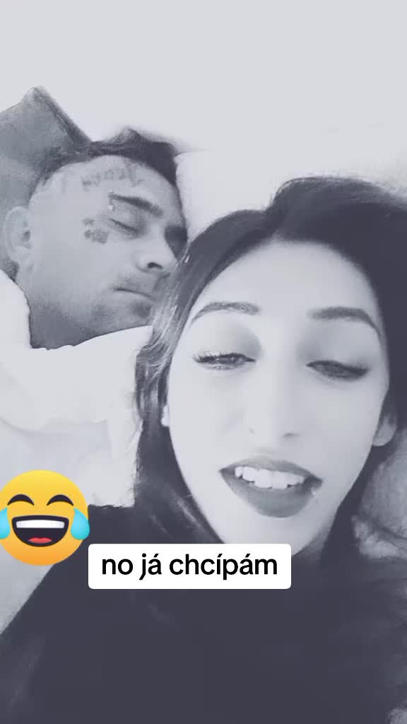 @Diliny Čajkq