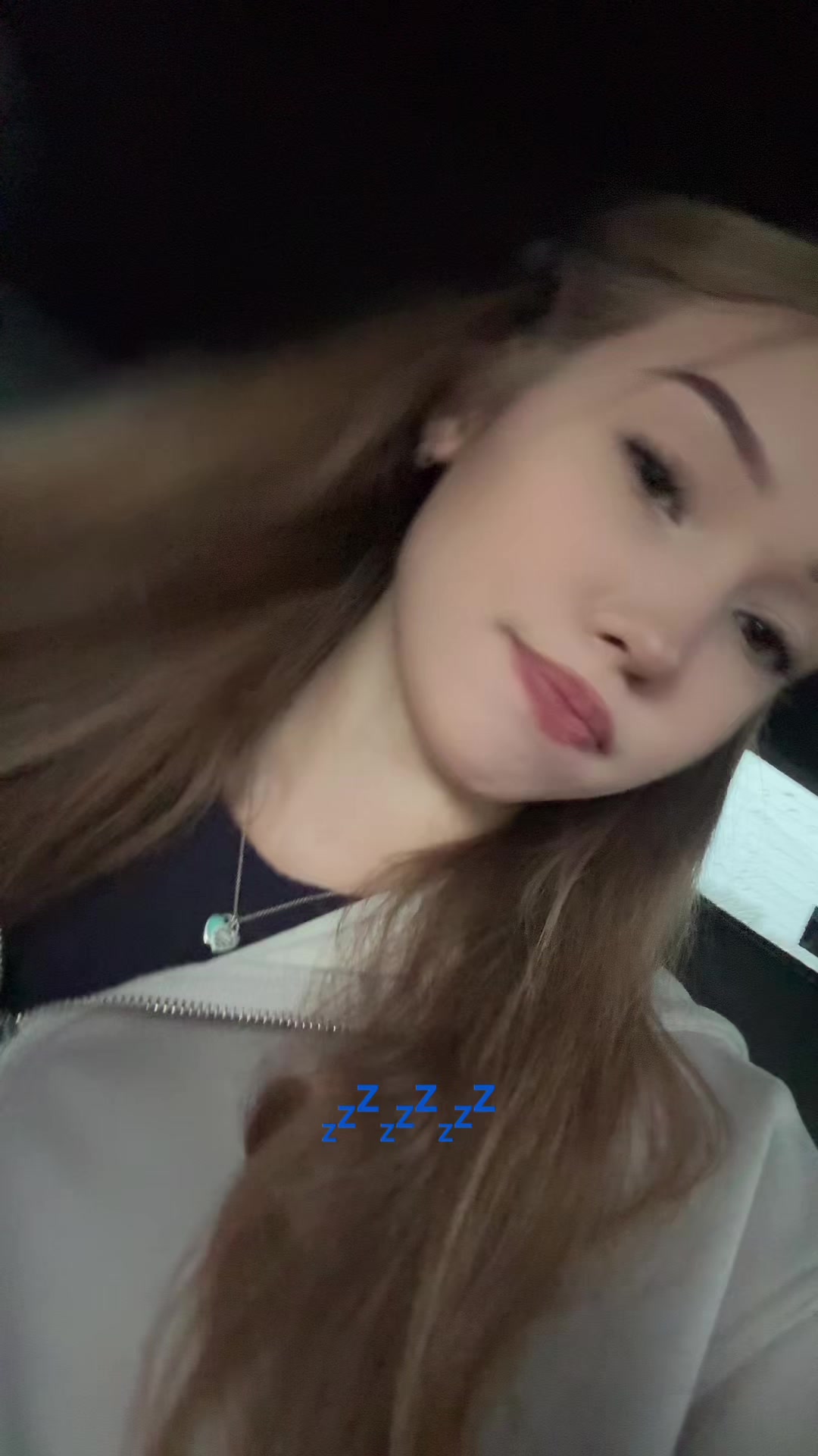 @кирюшка🎀