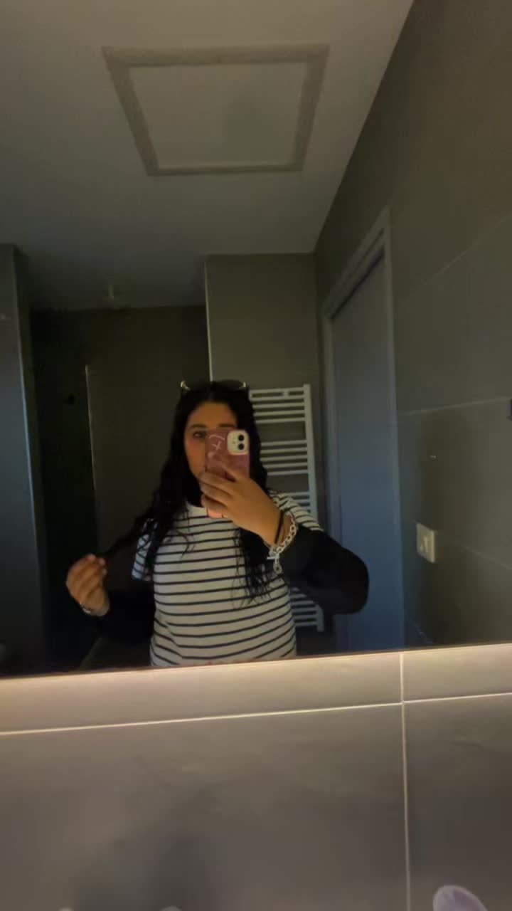 @l&eacute;na_vass