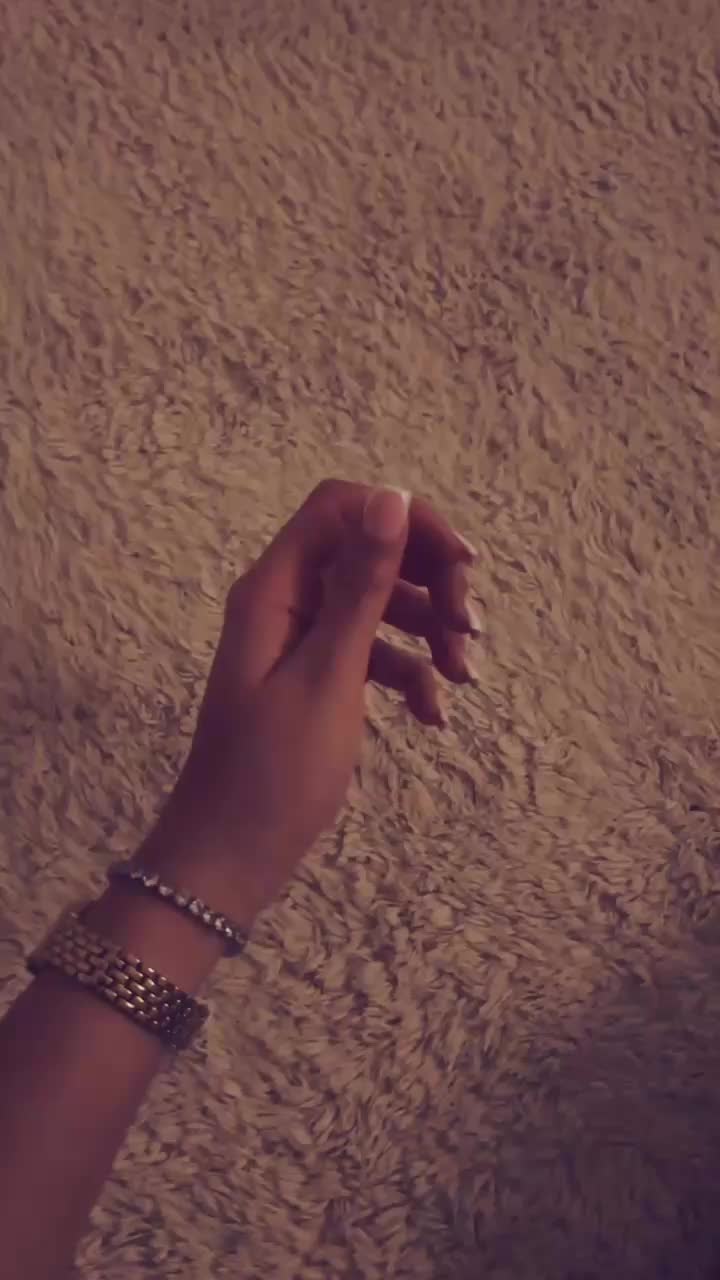 @𝓔𝓵𝓵𝓪💕