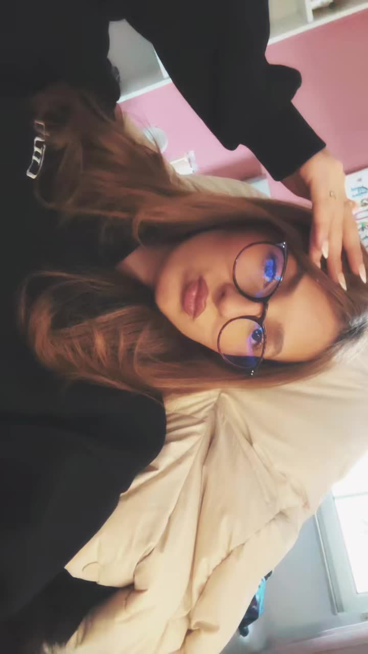 @lauraa💞