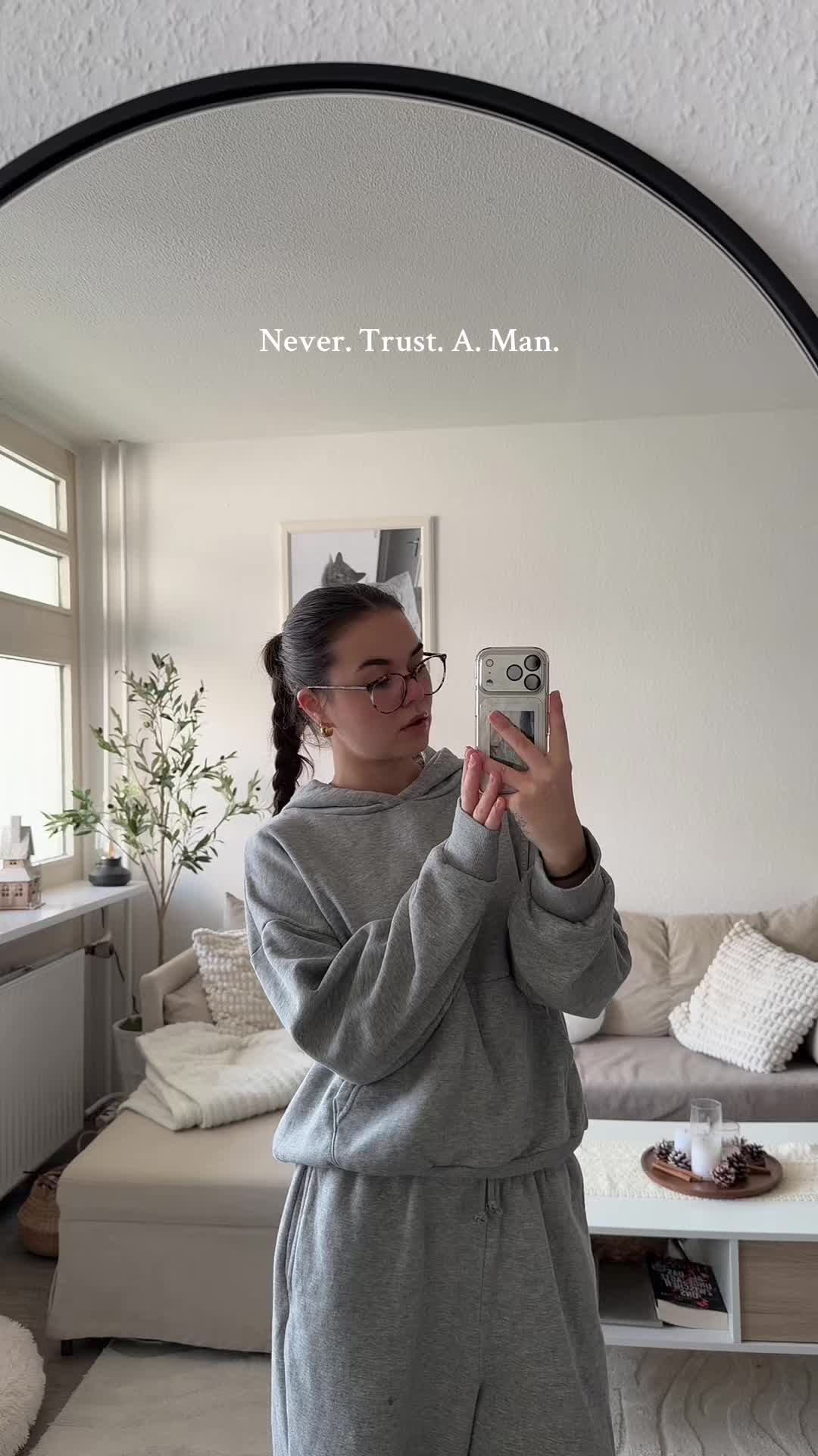 @JENNI