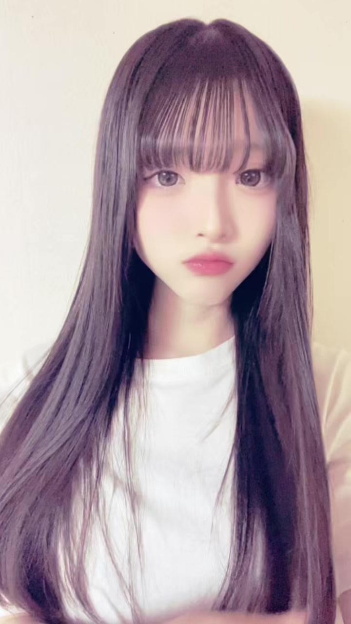 @ゆりな