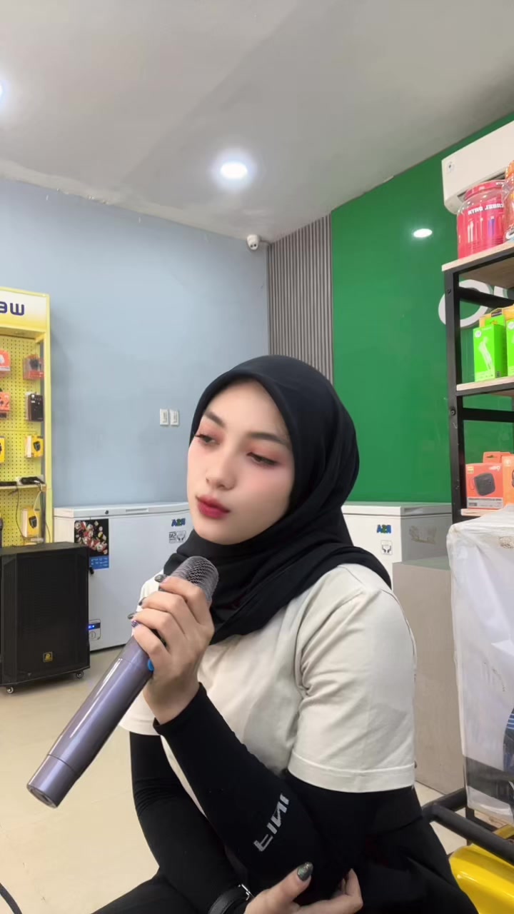 @Mayu