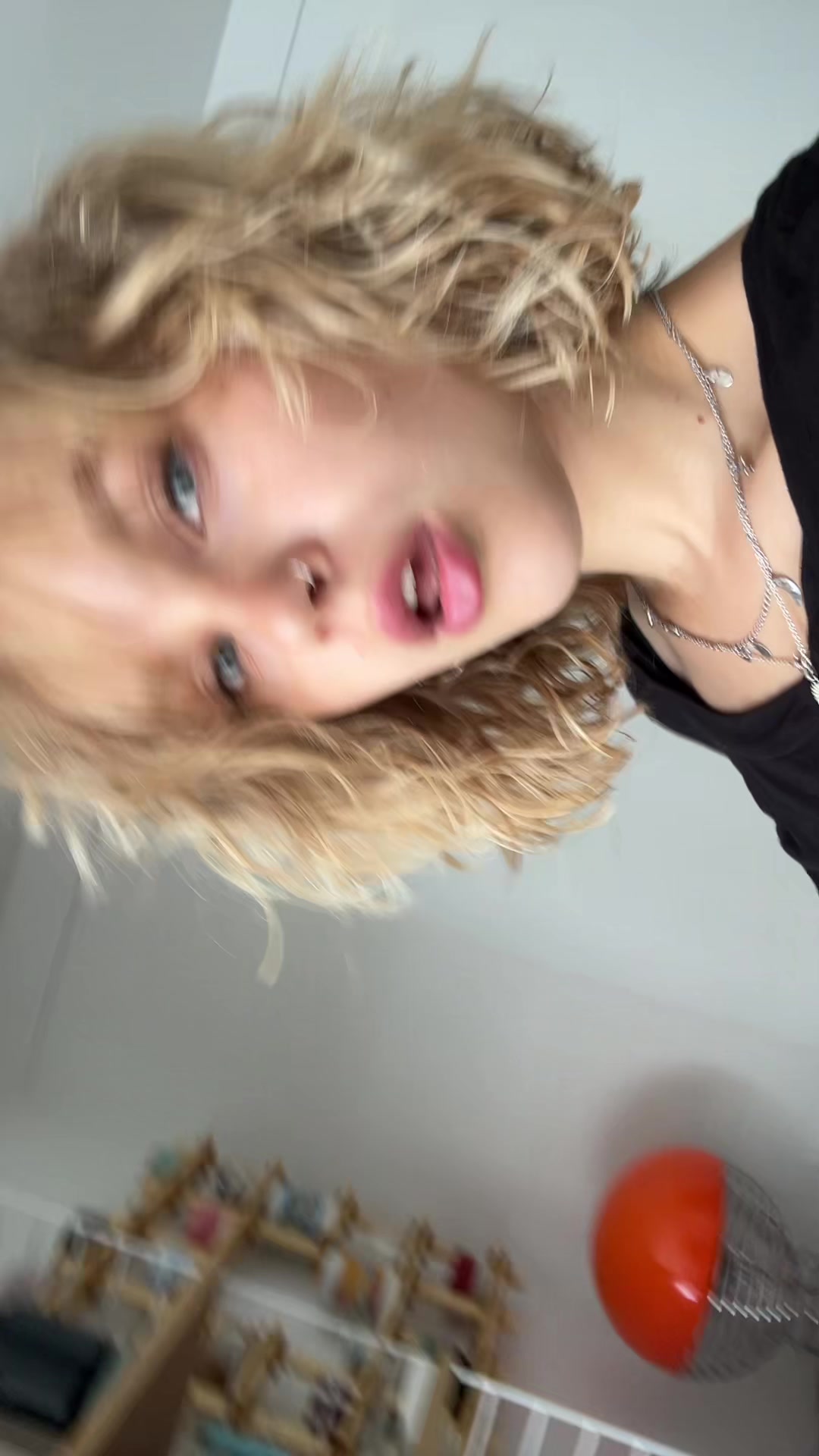 @elmineee