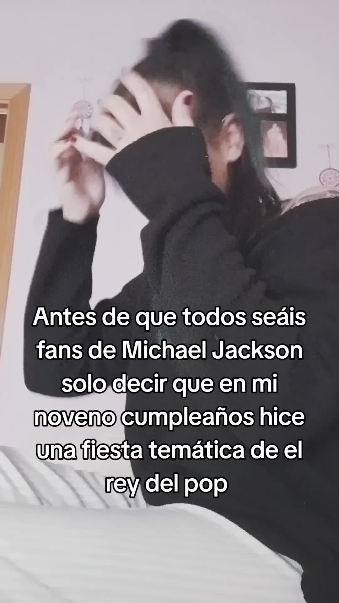 @mellamanreich_