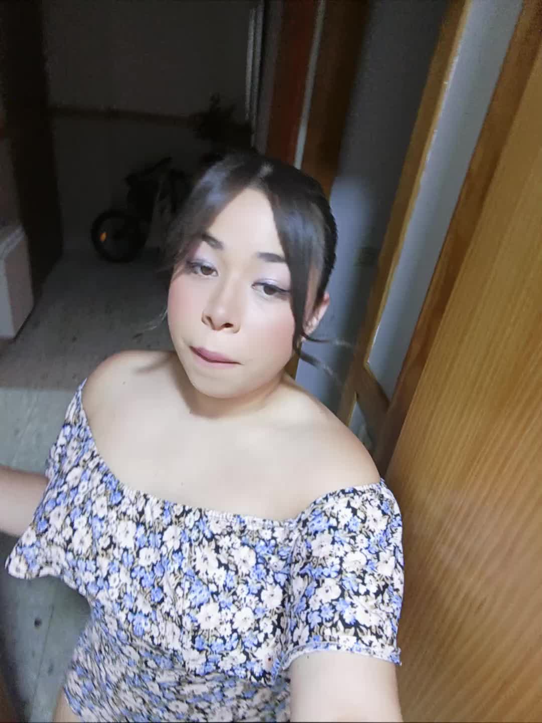 @valen Perez