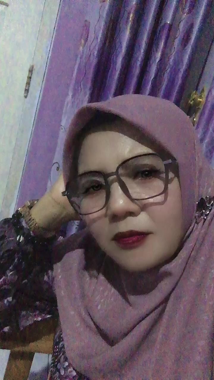 @Bundasaskia
