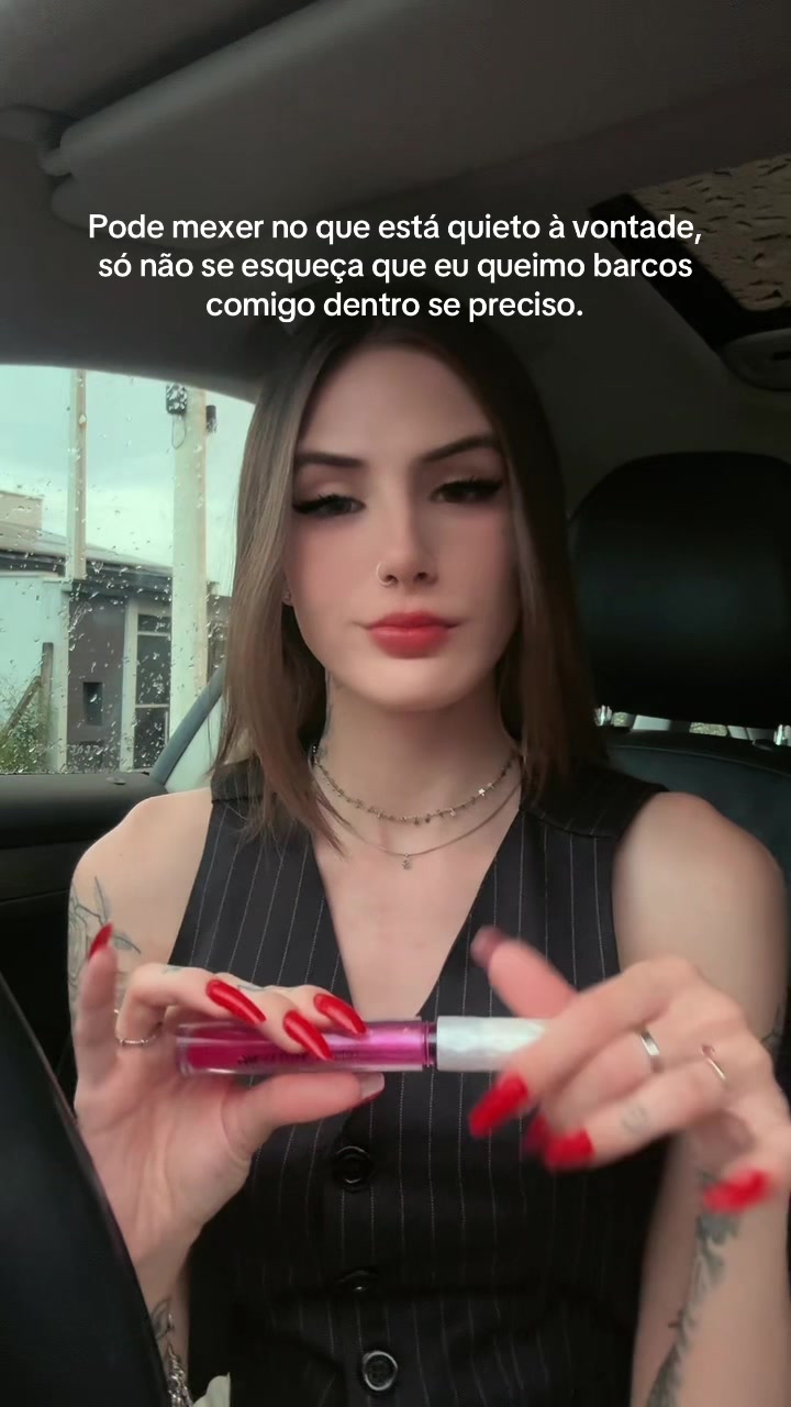 @Saradenisovas