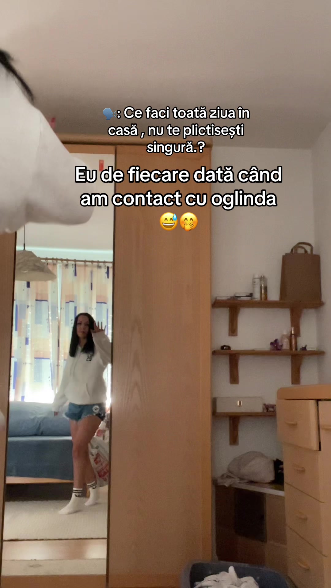 @Emma03