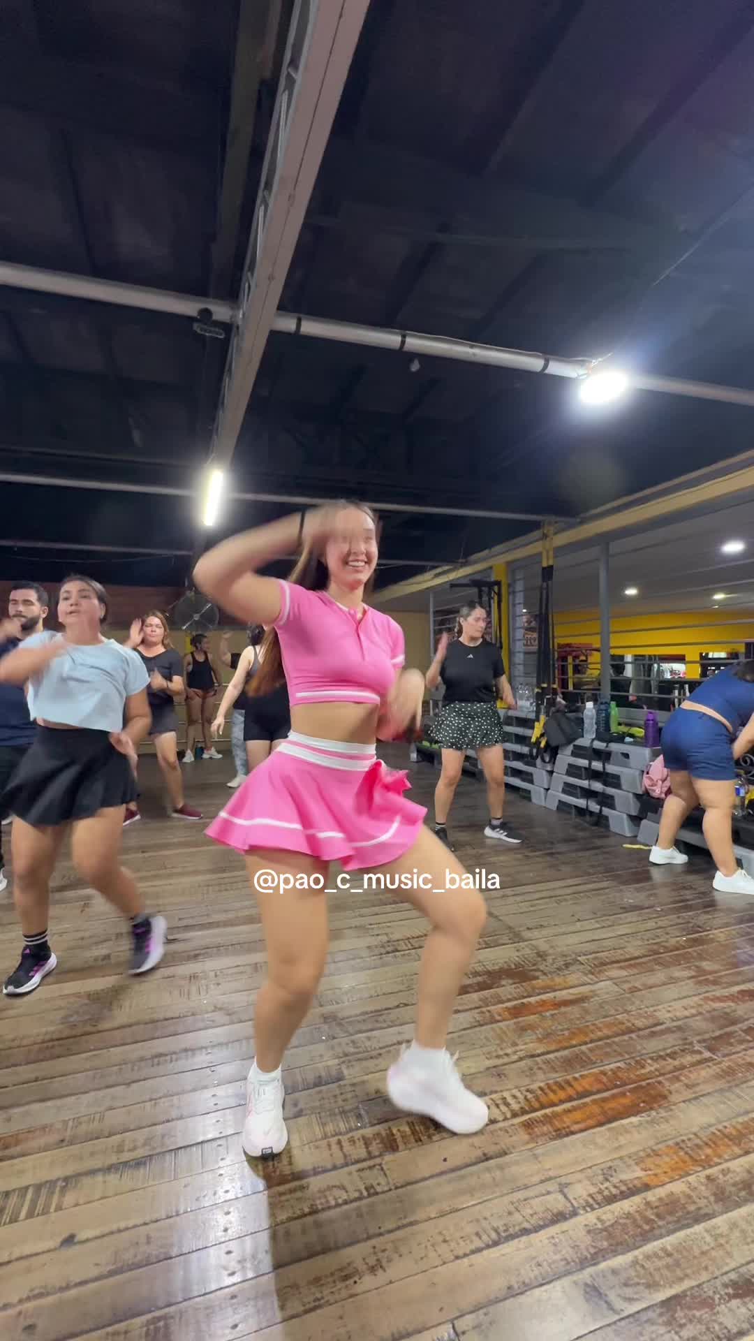 @pao_c_music_baila