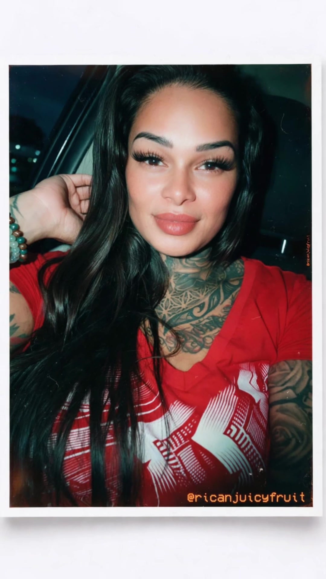 @RicanJuicyFruit