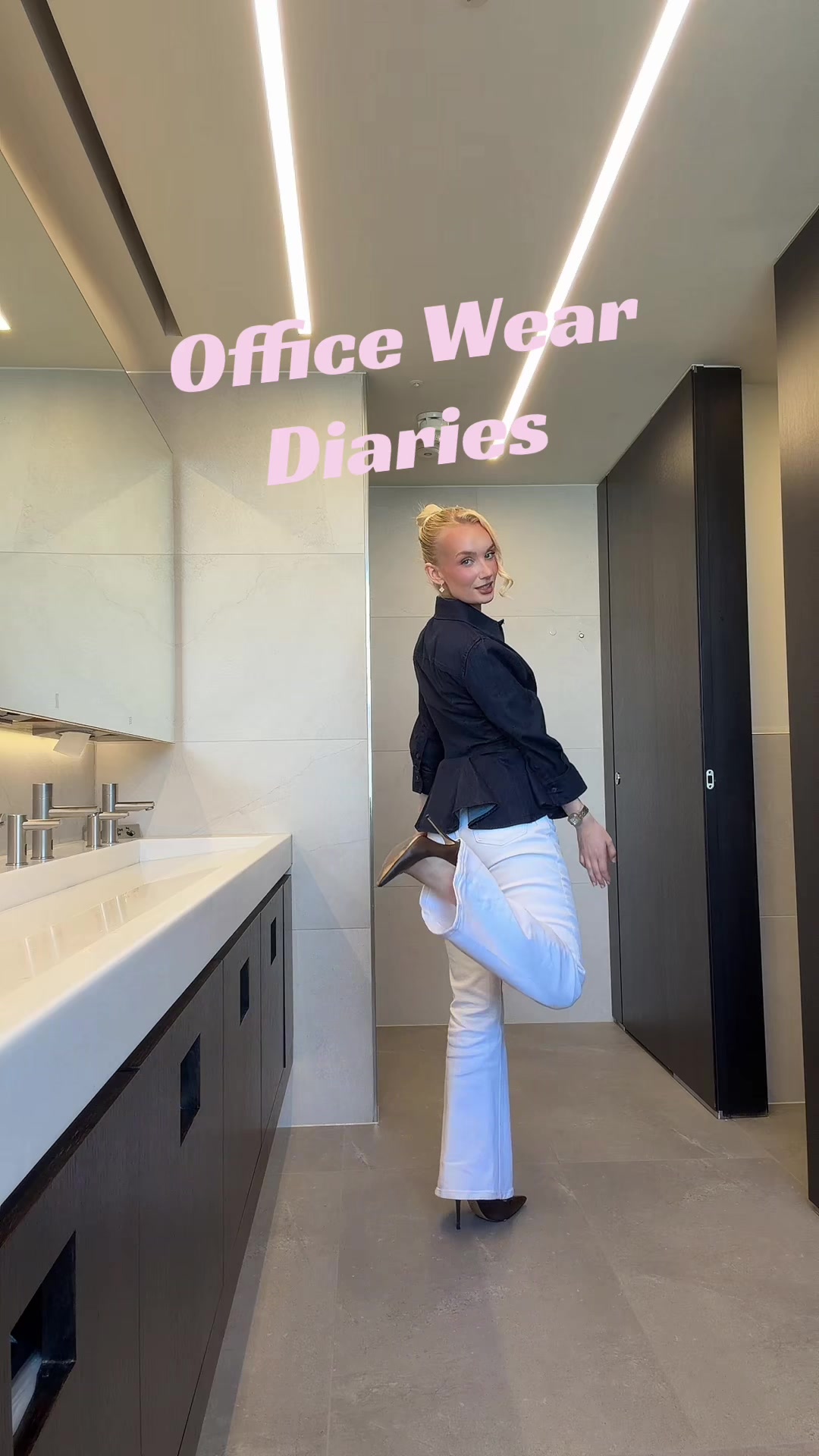 @BLONDIE