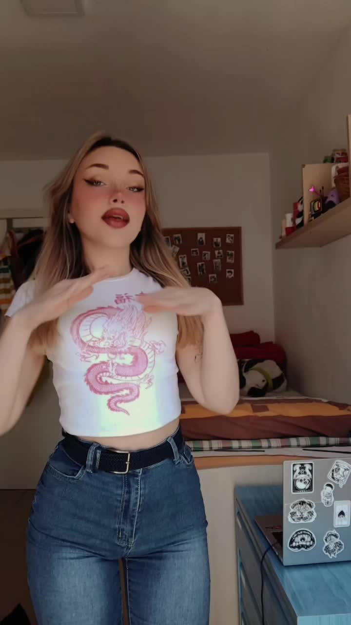 @𝖙𝖊𝖘𝖘🦋⛓️fz