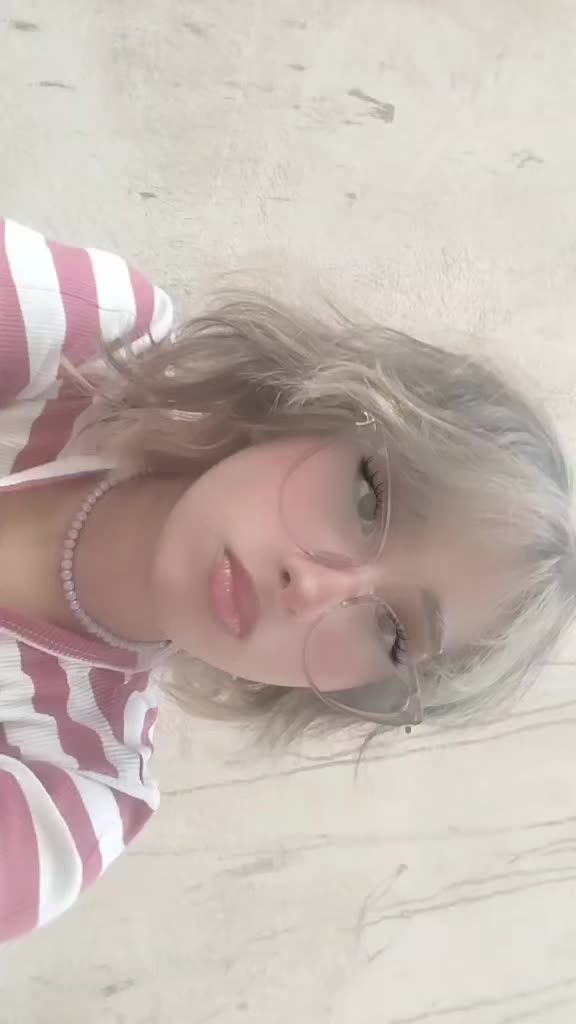 @نرجس علیزاده
