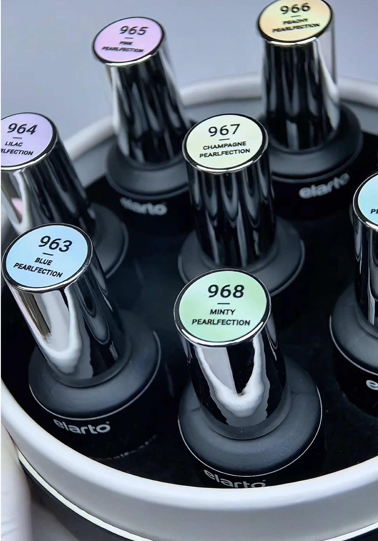 @zuk_nails