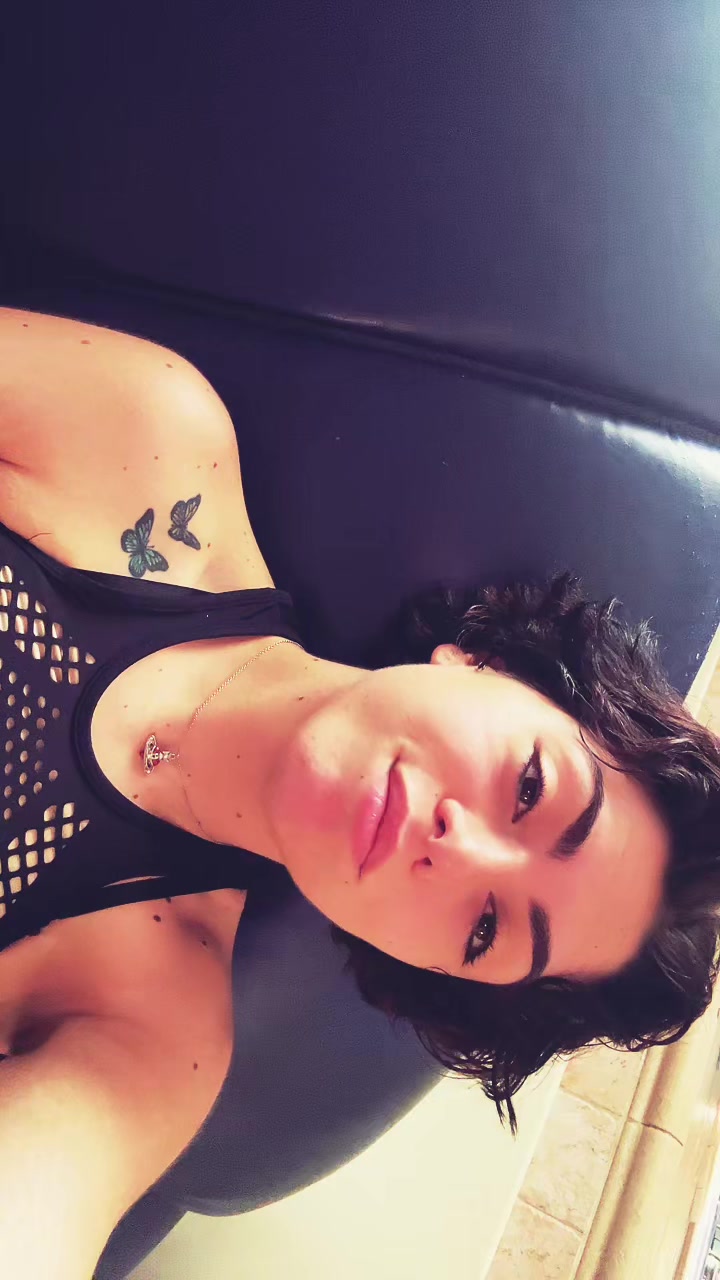 @Rosie_